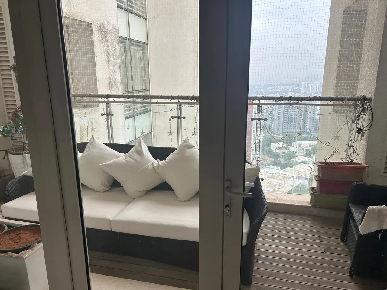 Whitefield | 5 BHK Apartment | 6,600 Sq. Ft. @ ₹4.00 Lakhs/Mth 2