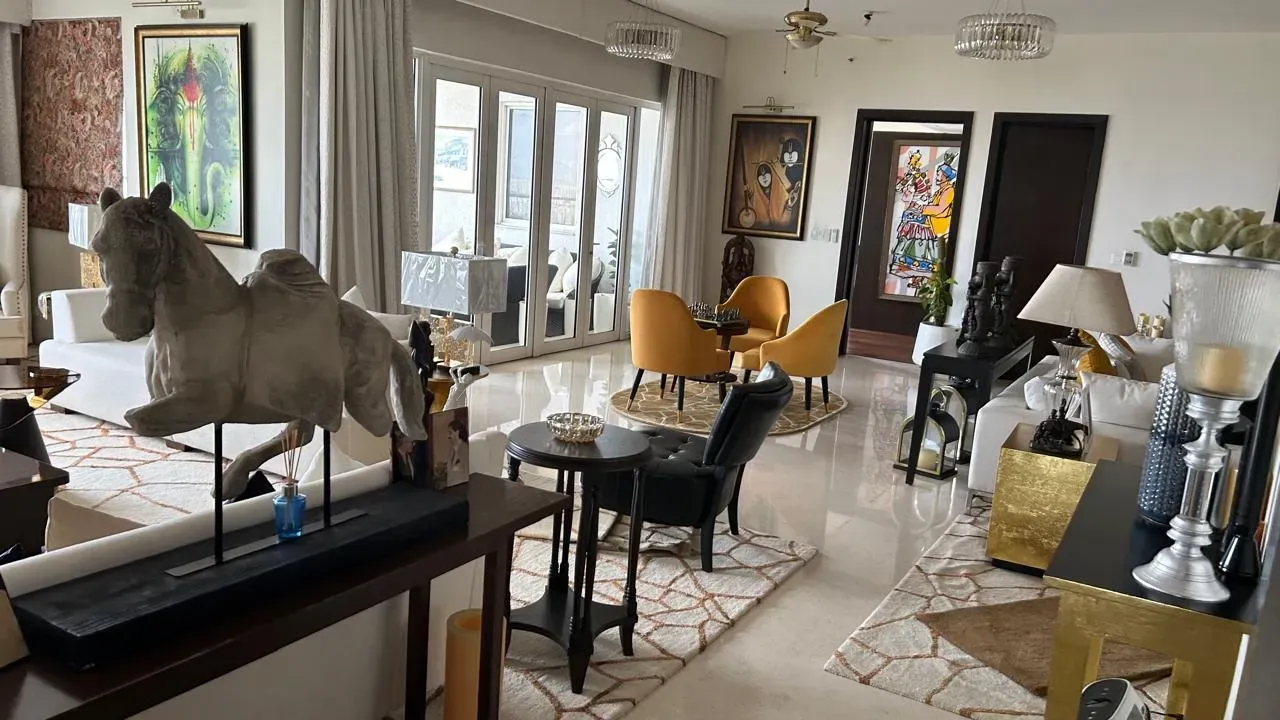 Whitefield | 5 BHK Apartment | 6,600 Sq. Ft. @ ₹4.00 Lakhs/Mth 1