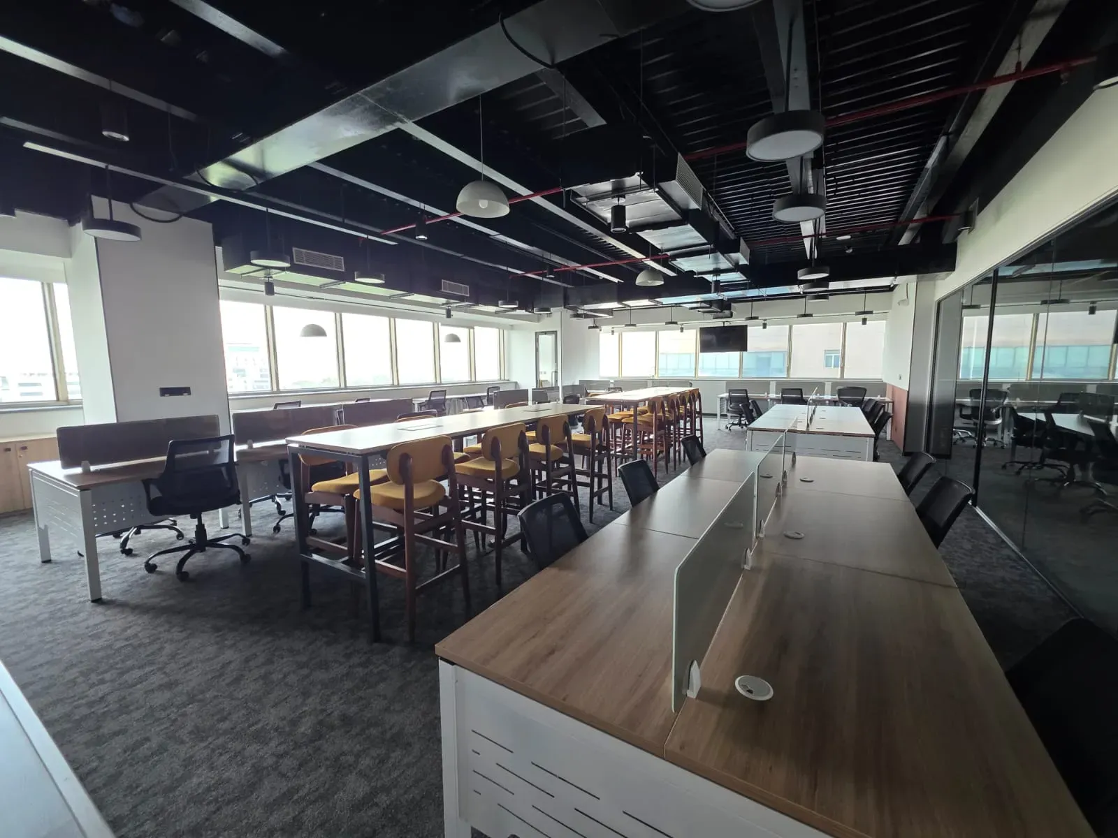 Whitefield / ITPL | Commercial Office Space | 200+ Seats 2