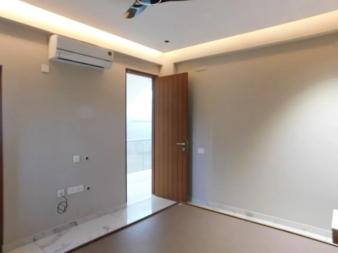 Choodasandra, Sarjapur Road | 4 BHK Luxury Villa | 3,925 Sq. Ft. @ ₹5.75 Crores 3