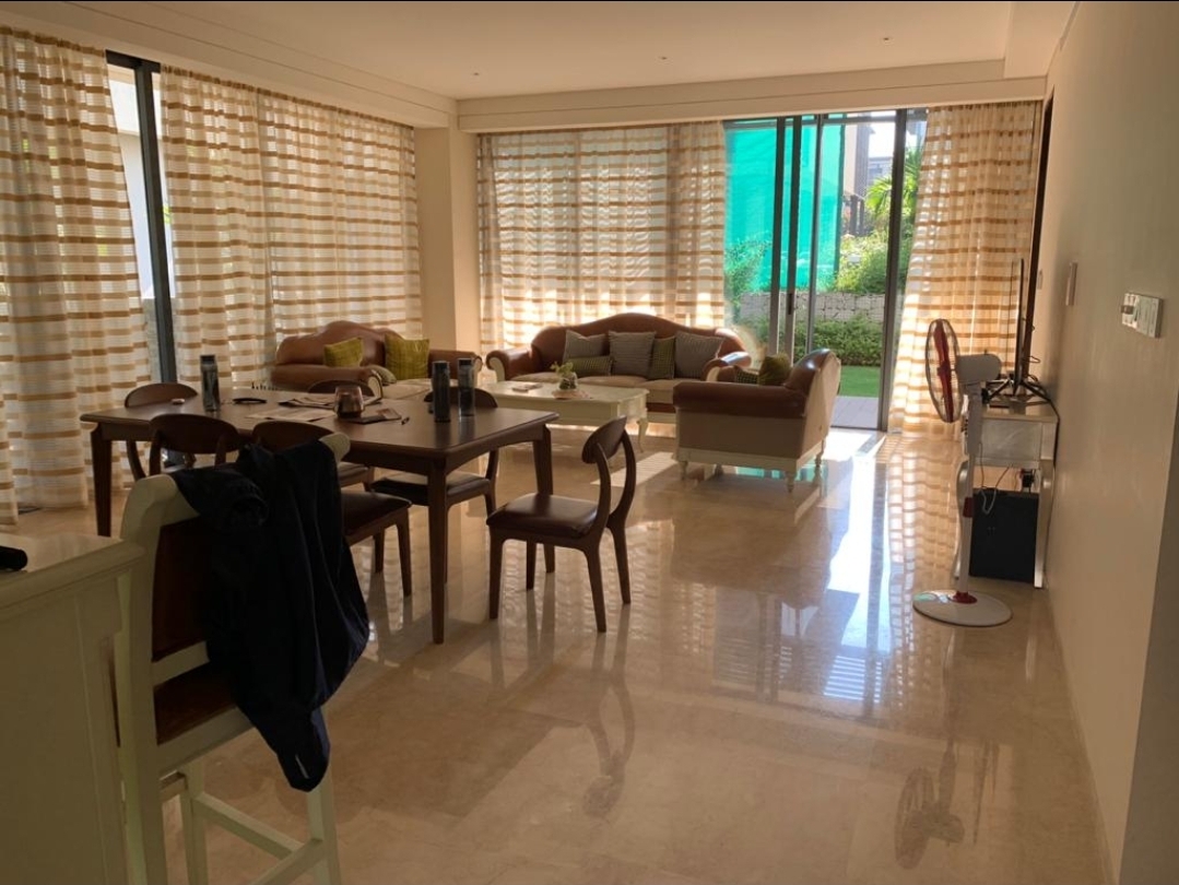 ✨ Ultra-Luxury Villa for Sale – Embassy Boulevard ✨ - Image 3