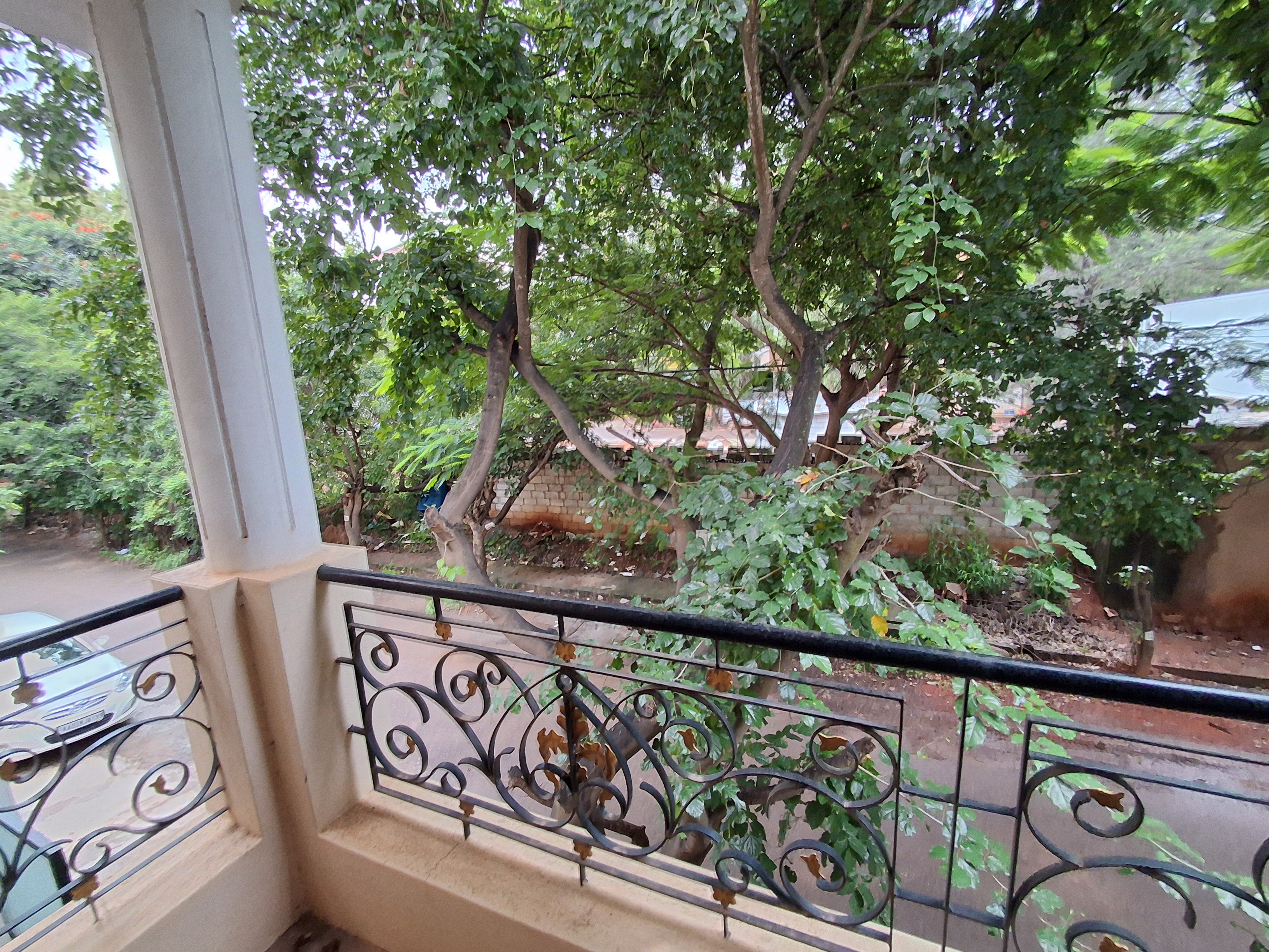 Prime Independent House for Sale- Jakkur GKVK Layout  - Image 6
