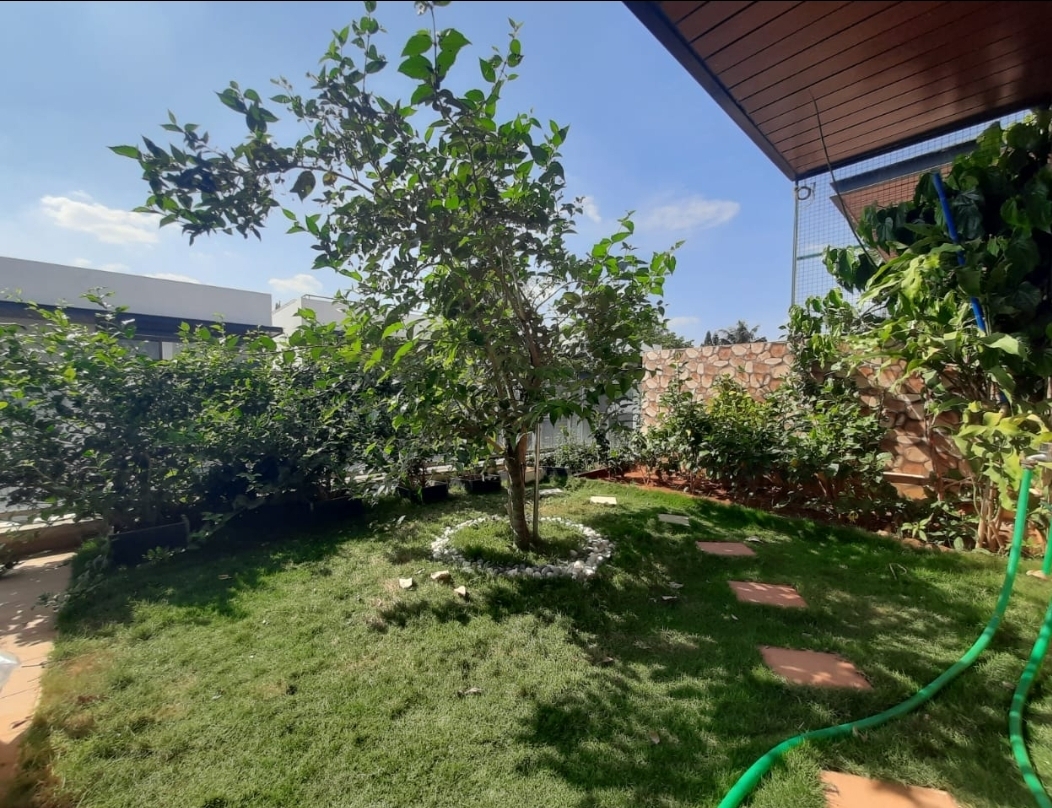 LUXURY 4BHK ROW HOUSE FOR SALE - Off Hennur Road - Property in Bangalore