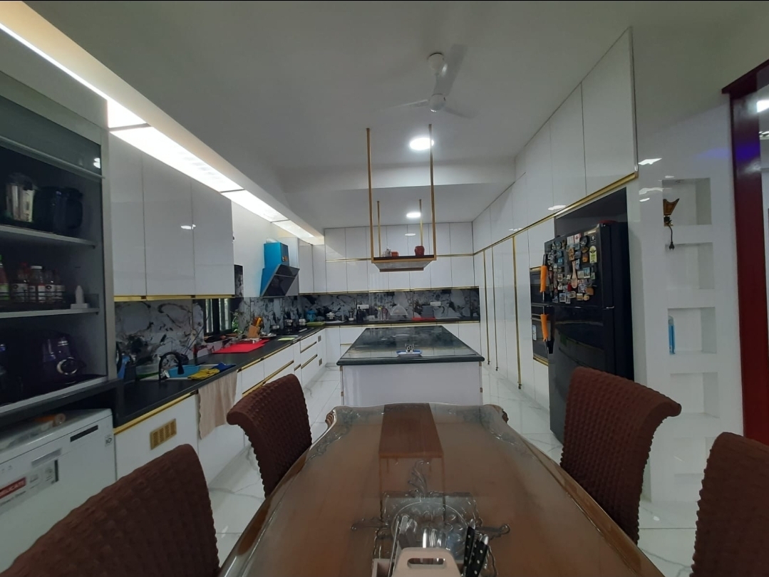LUXURY 4BHK ROW HOUSE FOR SALE - Off Hennur Road - Image 7