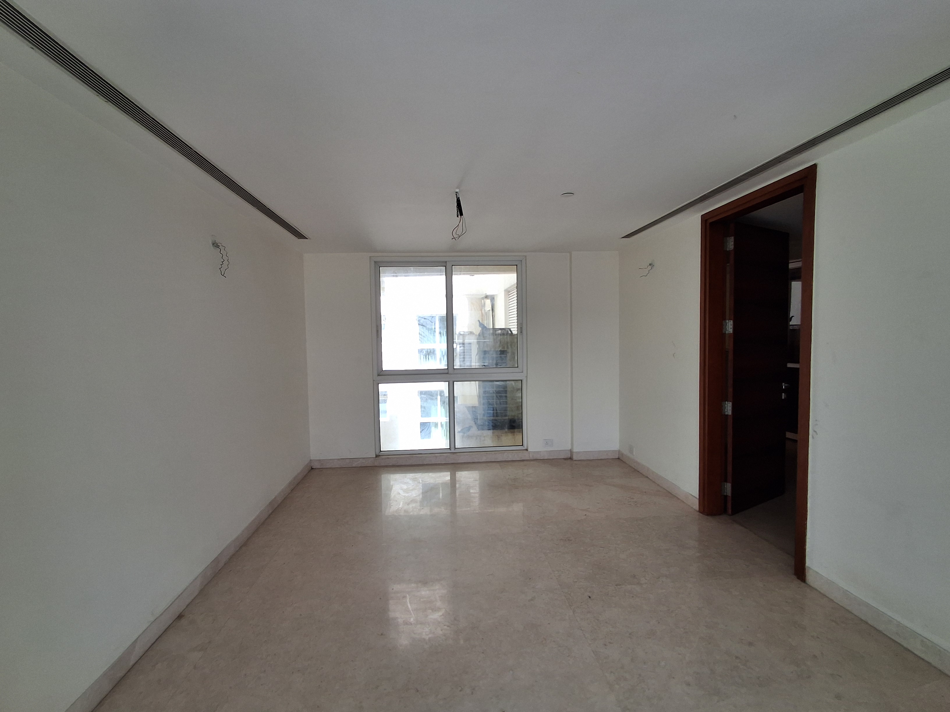 LUXURY 4BHK DUPLEX FLAT FOR SALE- RMZ Latitude, Hebbal  - Image 8