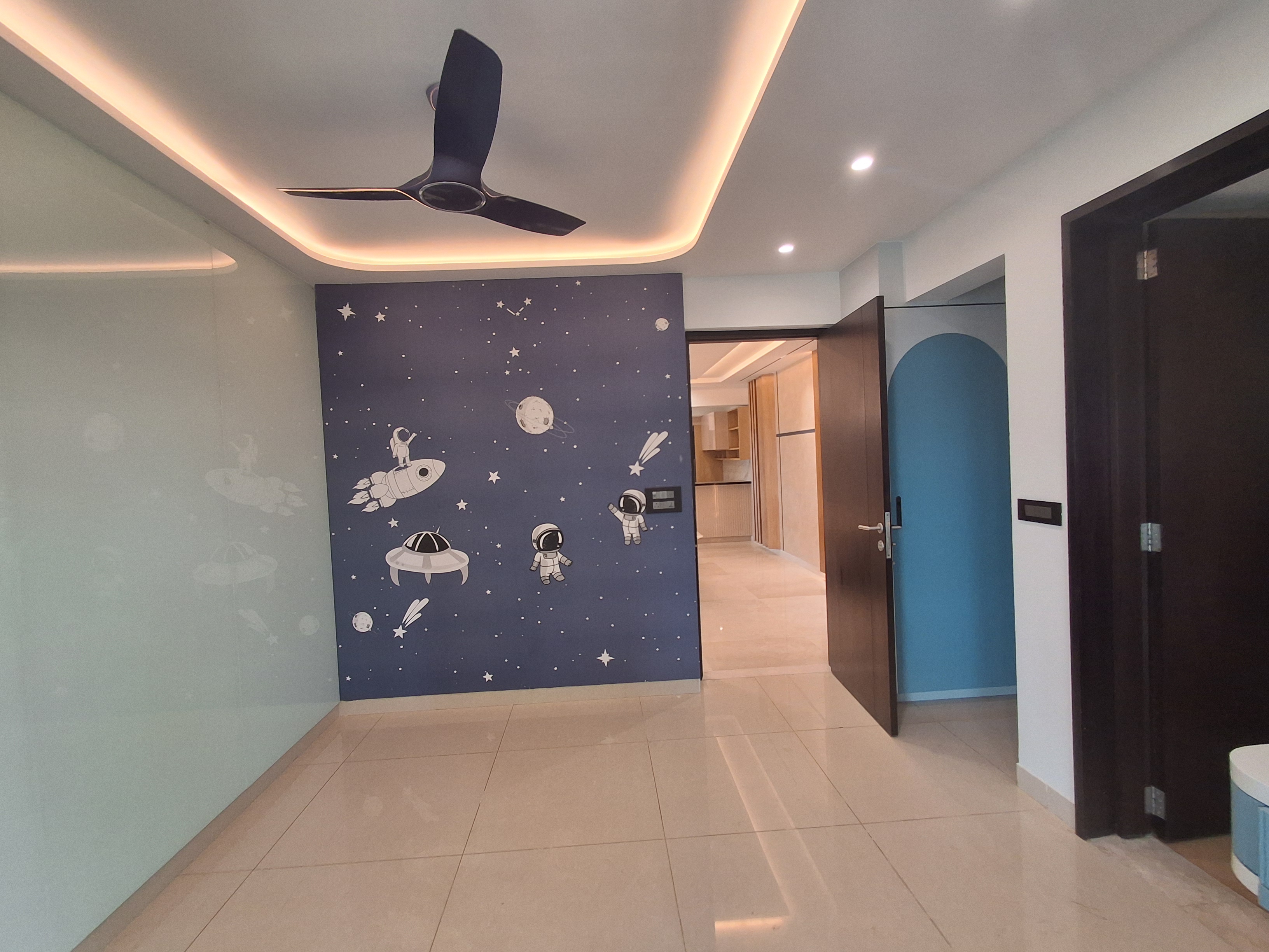 LUXURY 4BHK FLAT FOR RENT  - Image 9