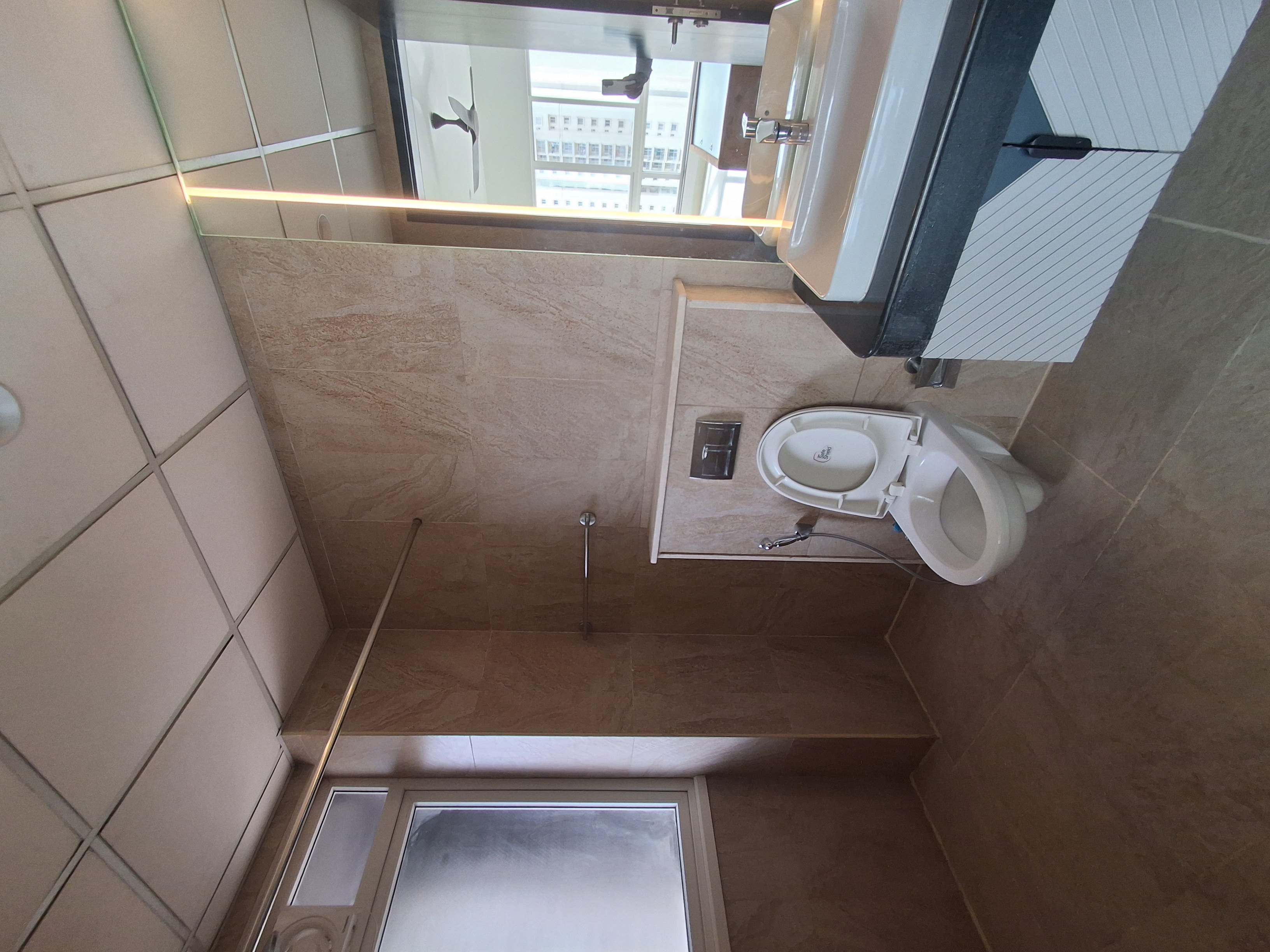 LUXURY 4BHK FLAT FOR RENT  - Image 10