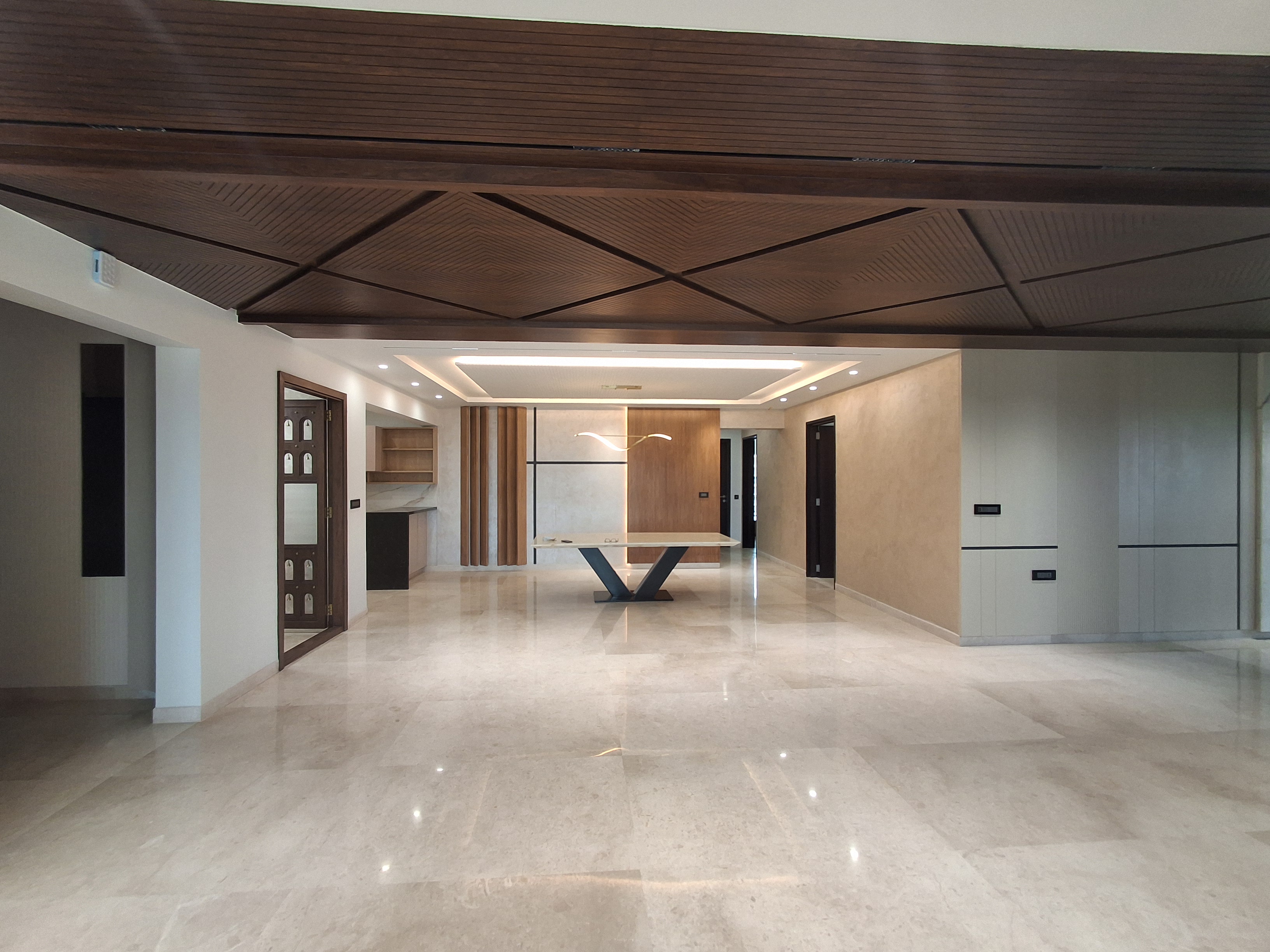 LUXURY 4BHK FLAT FOR RENT  - Image 11