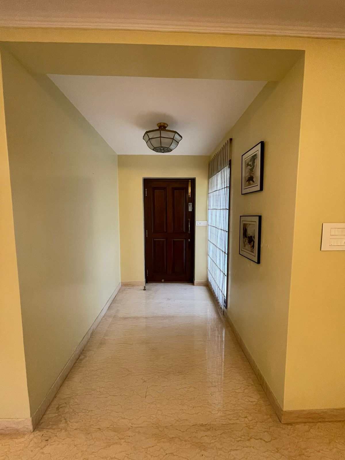 Expansive Residential Plot with Grand Independent House in Manyata Residency - Image 2