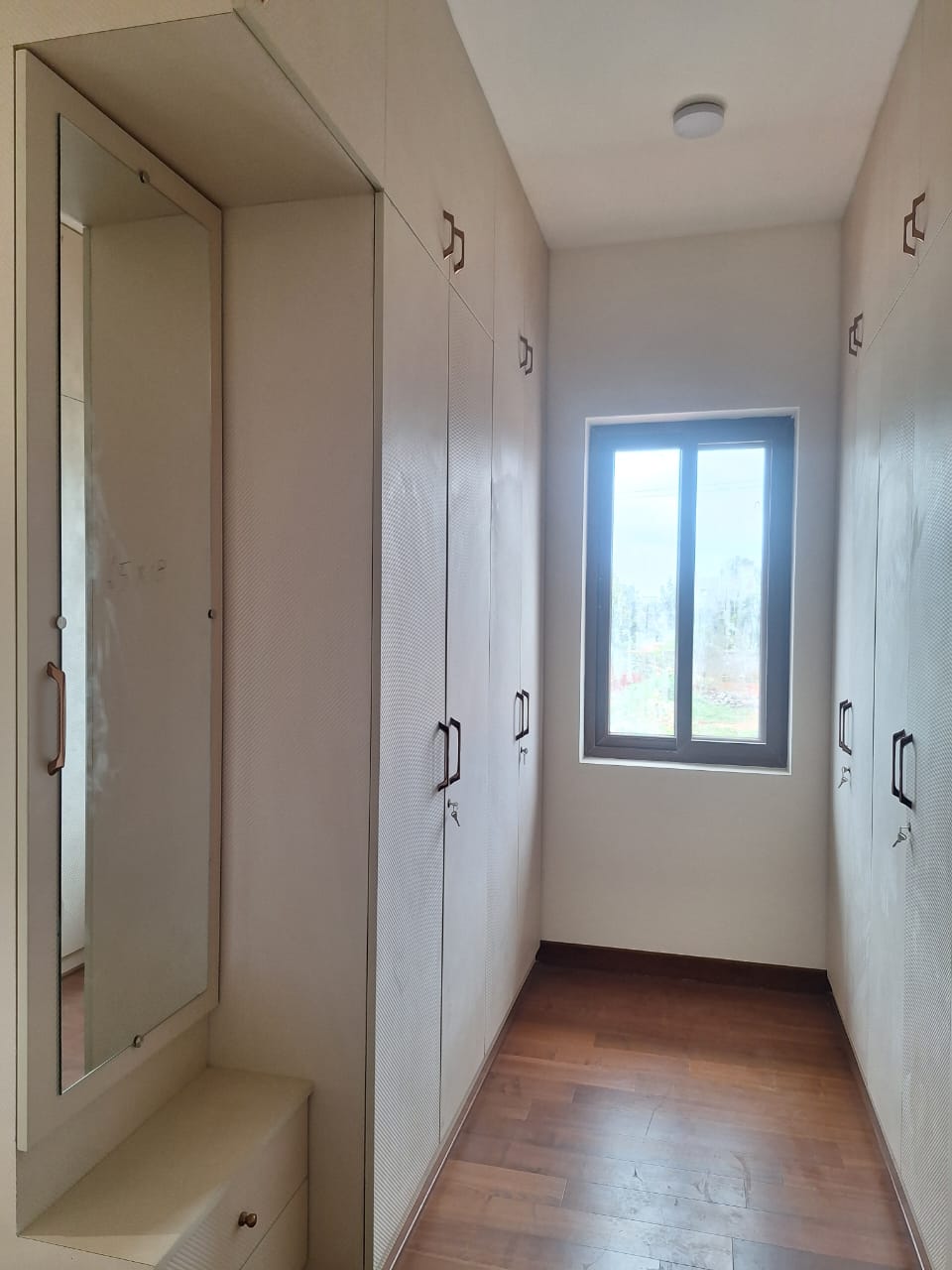 Brand New Luxury Villa for Rent in Adarsh Tranqville - Image 8