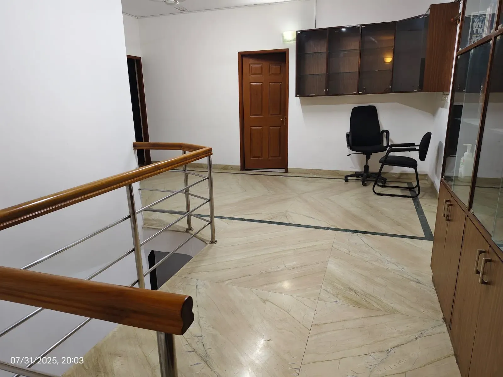 Spacious 4BHK Duplex Apartment for Sale at Frazer Town