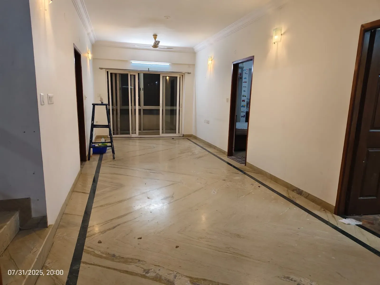 Spacious 4BHK Duplex Apartment for Sale at Frazer Town - Image 8