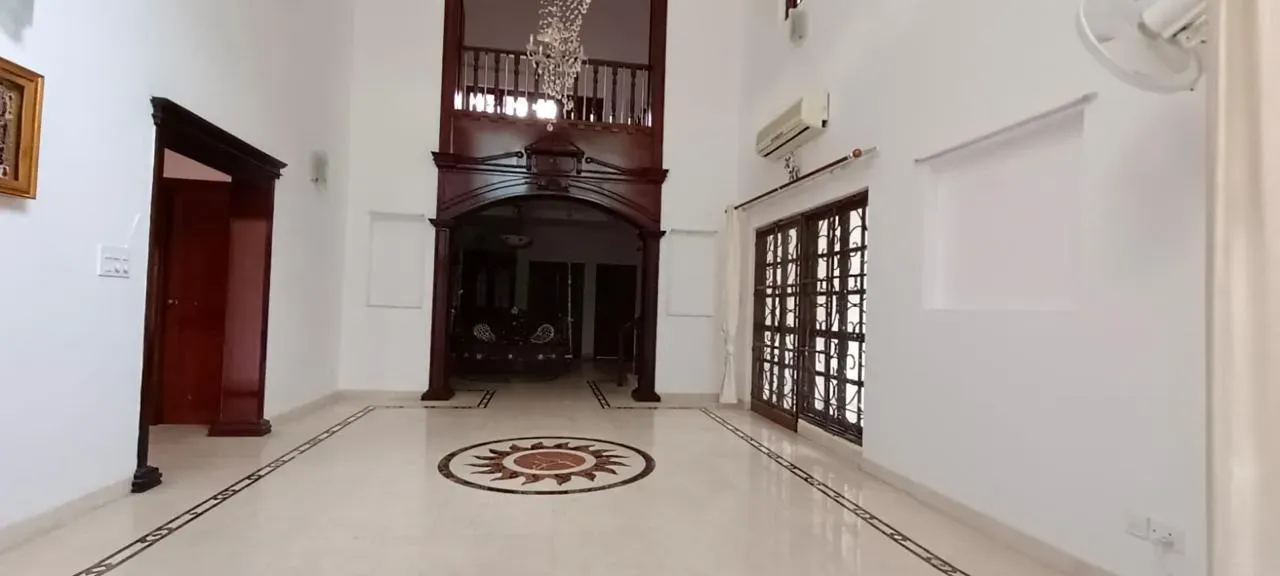 Whitefield | 4 BHK Villa | 5,400 Sq. Ft. @ ₹4.00 Lakhs/Mth 3