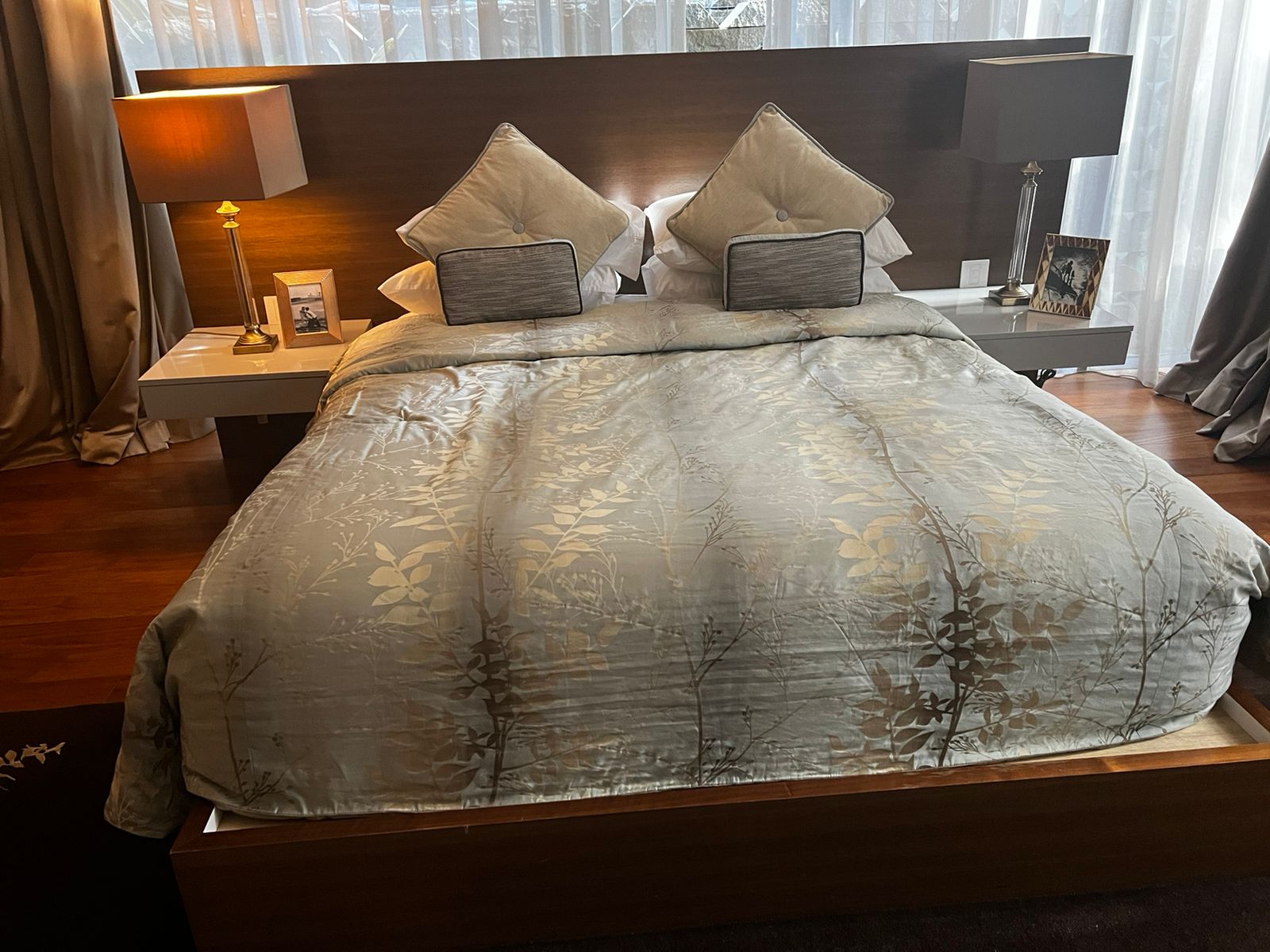 6 BHK Fully furnished in Embassy Boulevard  - Image 5