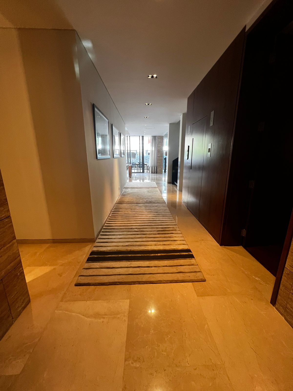 6 BHK Fully furnished in Embassy Boulevard  - Image 7