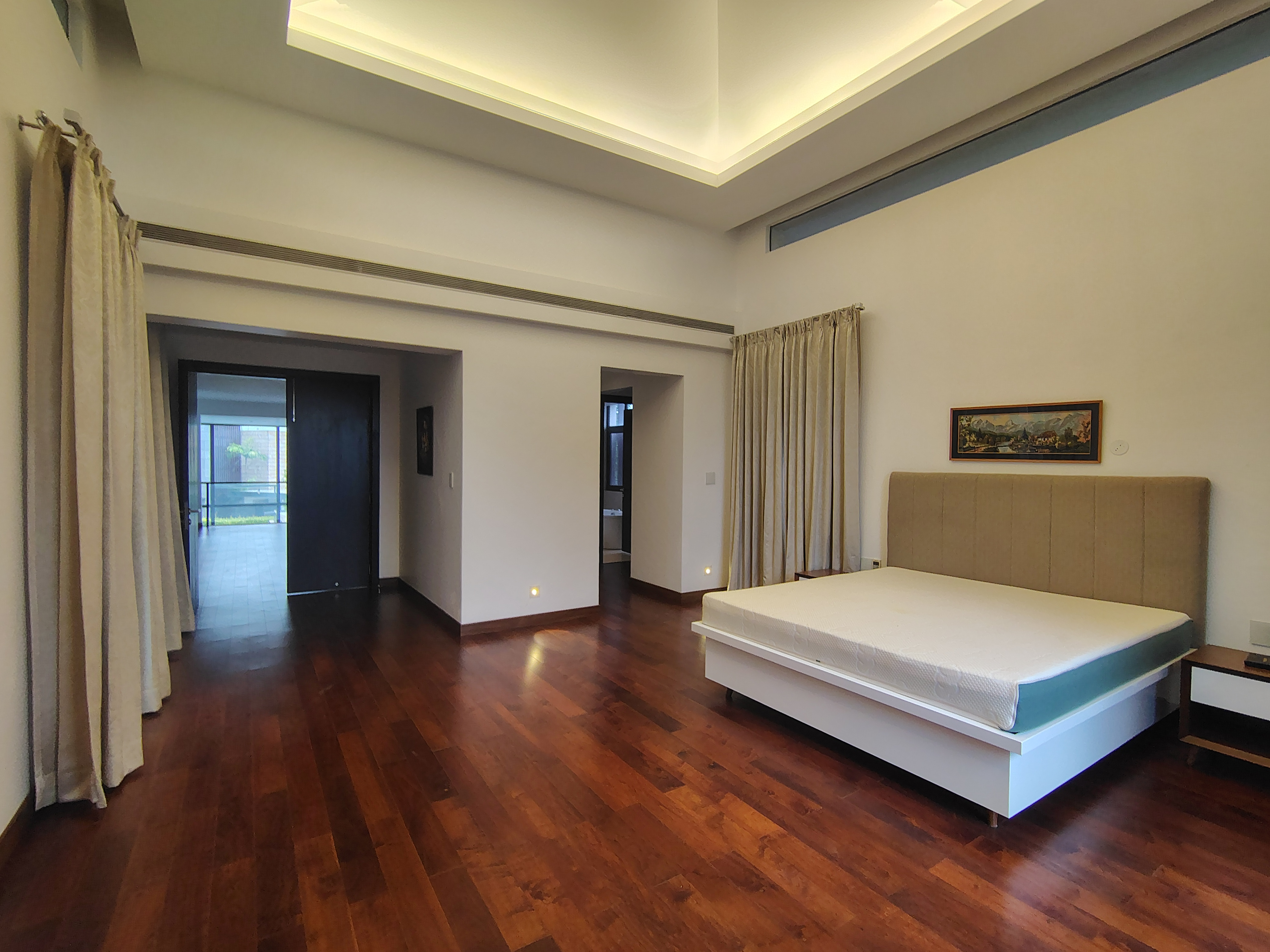 4.5 BHK fully furnished villa in Prestige Golfshire, Devanahalli  - Image 13