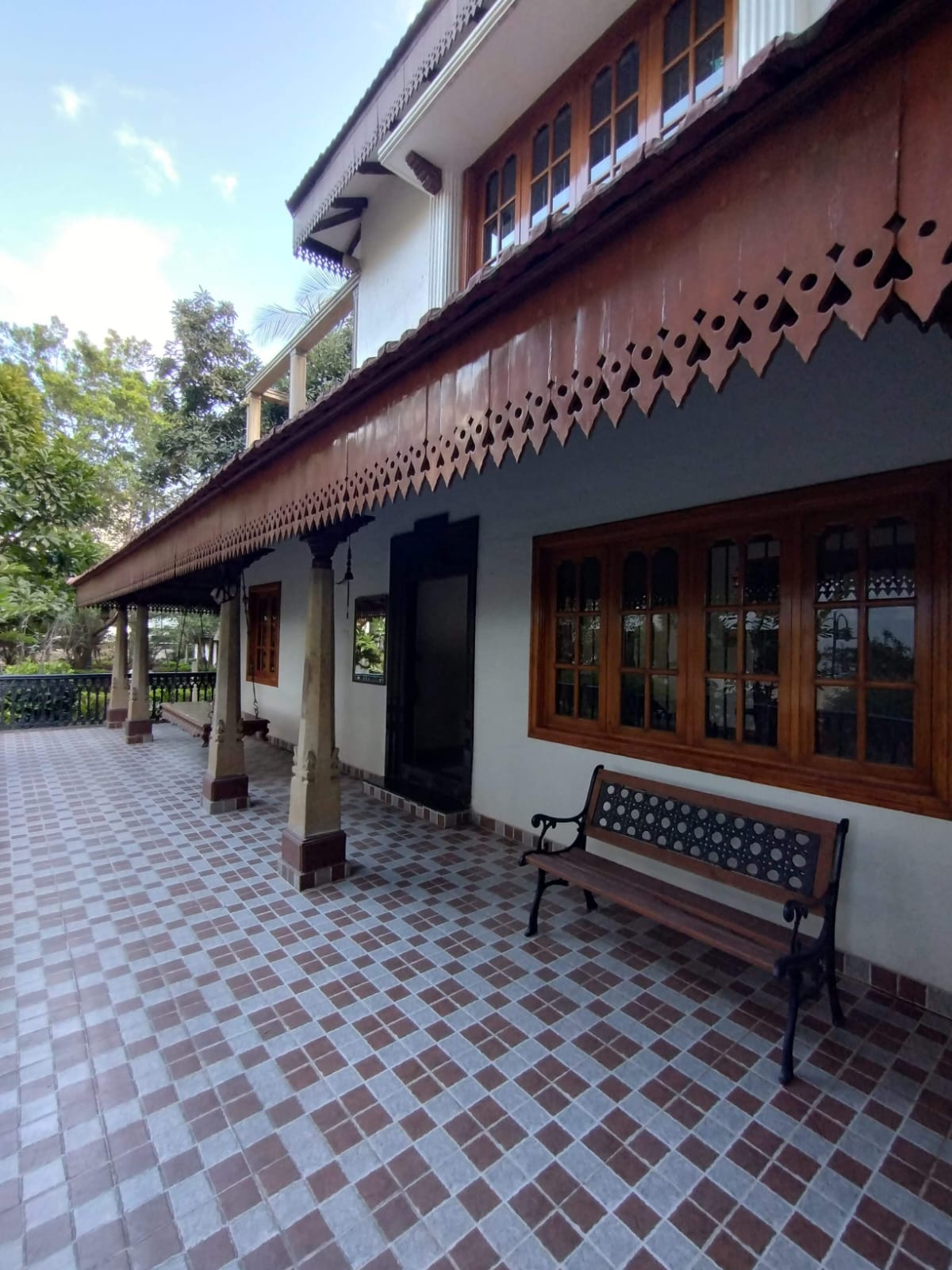 Luxurious Bungalow for Rent near Google Ananta Office, opp to Bagmane Tech Park Outer Ring Road