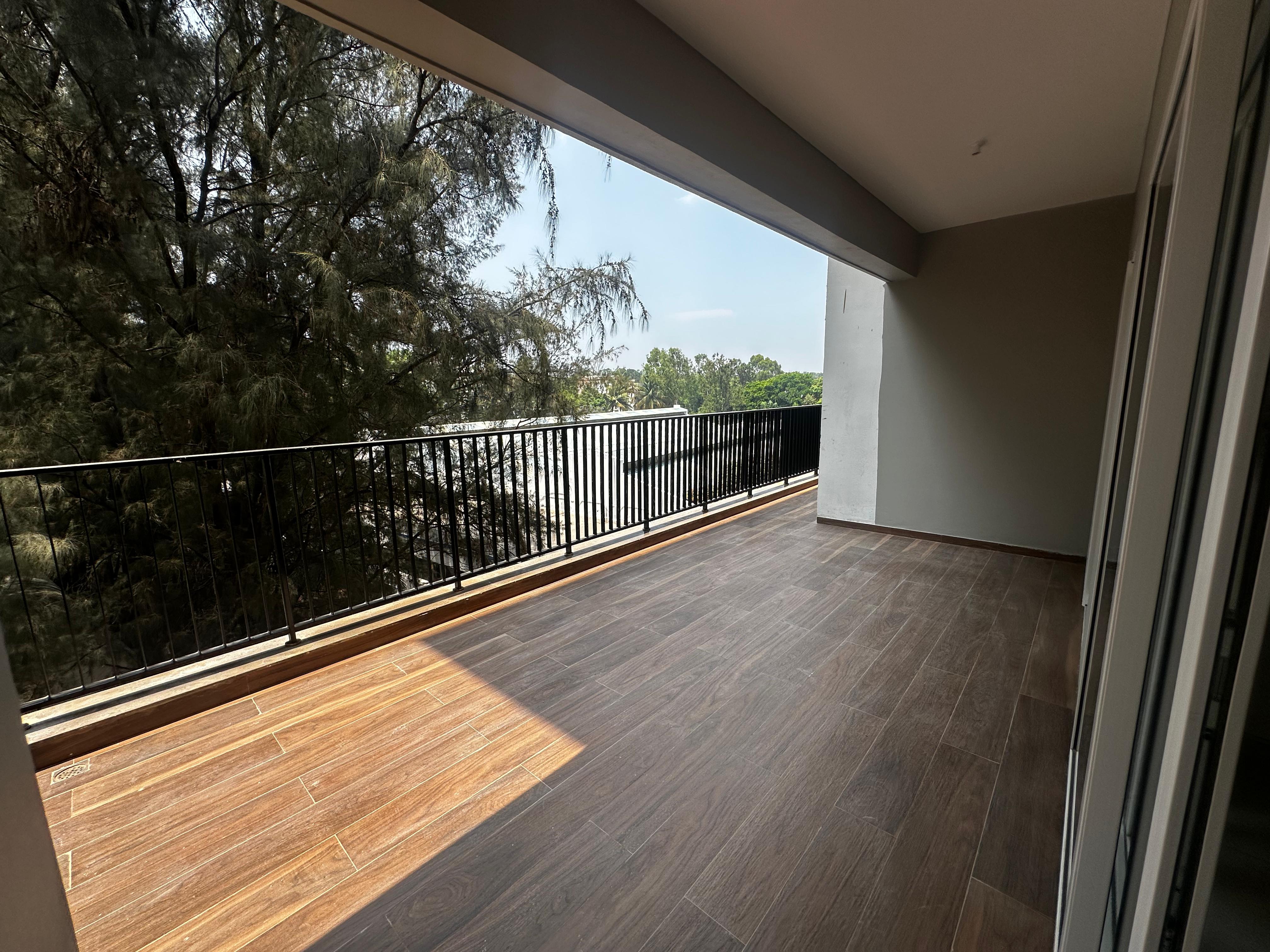 Luxury 3BHK Apartment in Jakkur, Airport Road - Image 8