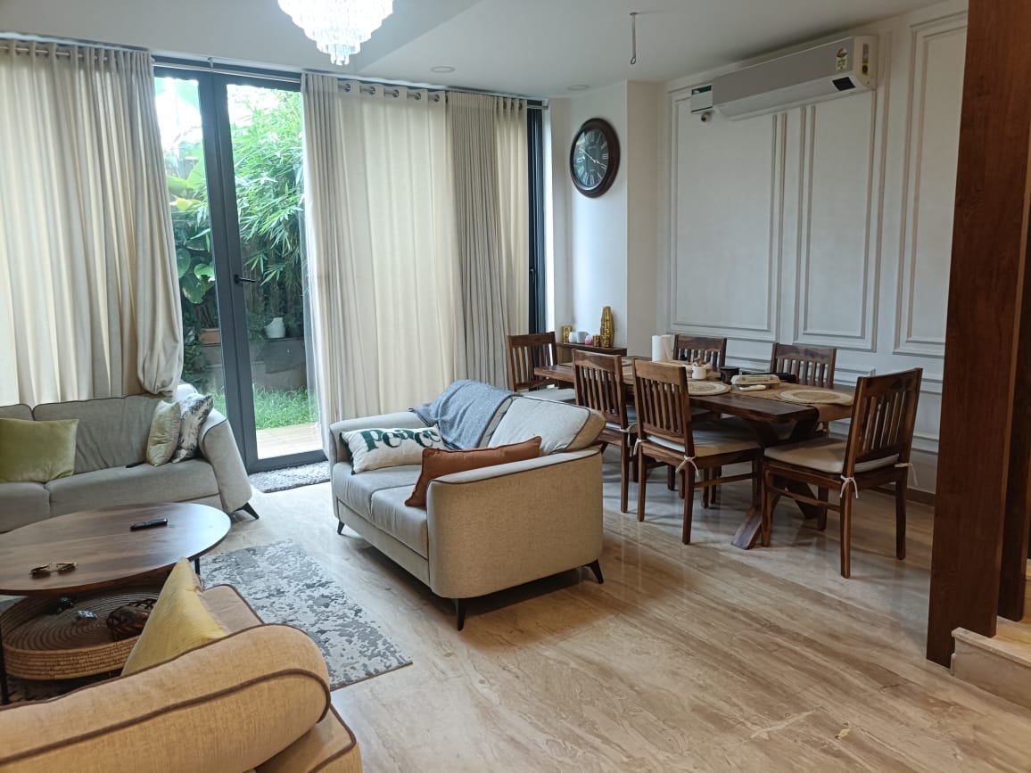 Luxury 3.5BHK Villa in Hennur,  East Facing - Image 2