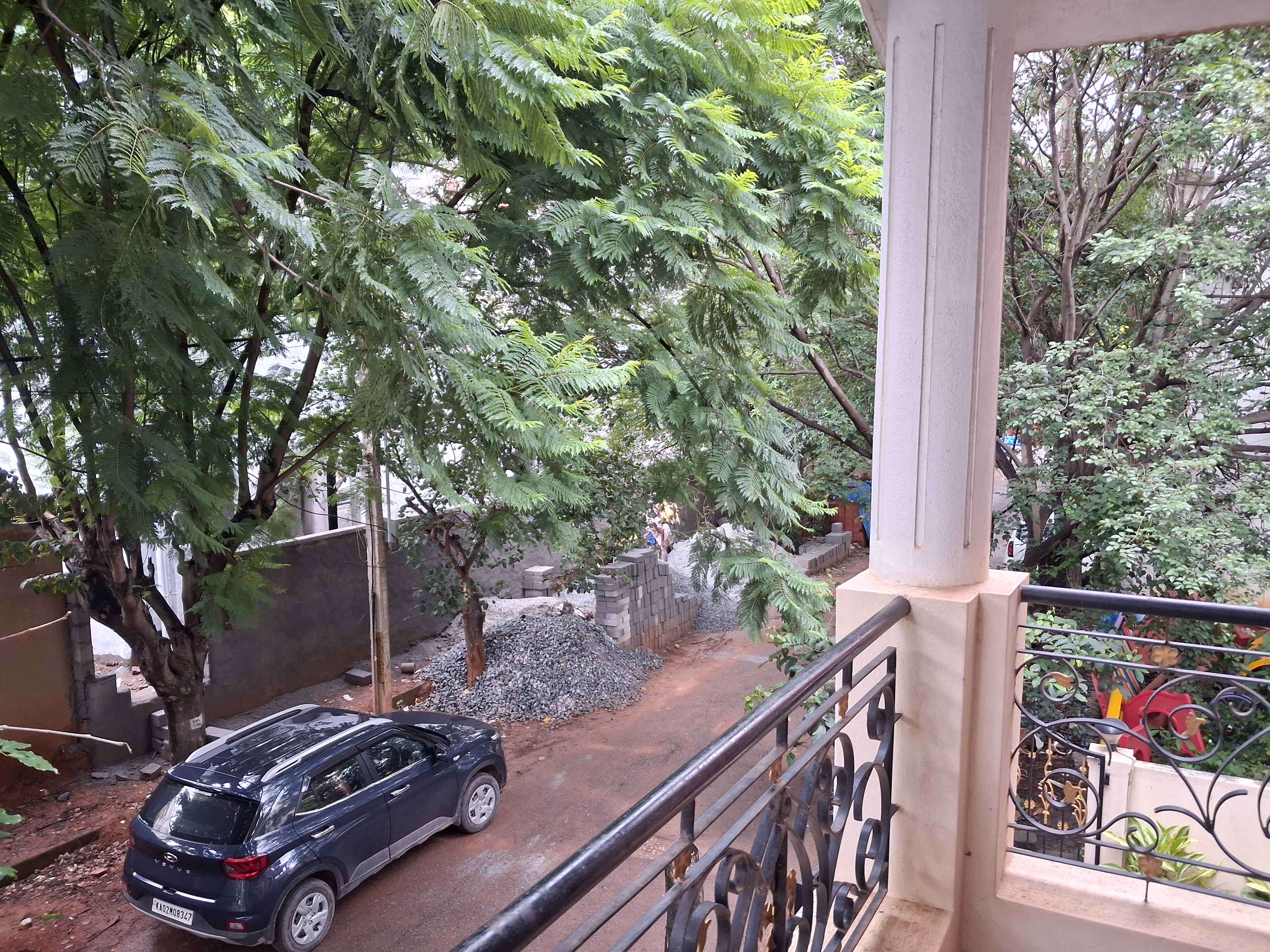 Spacious 3BHK Villa in Jakkur, GKVK Layout - Image 5