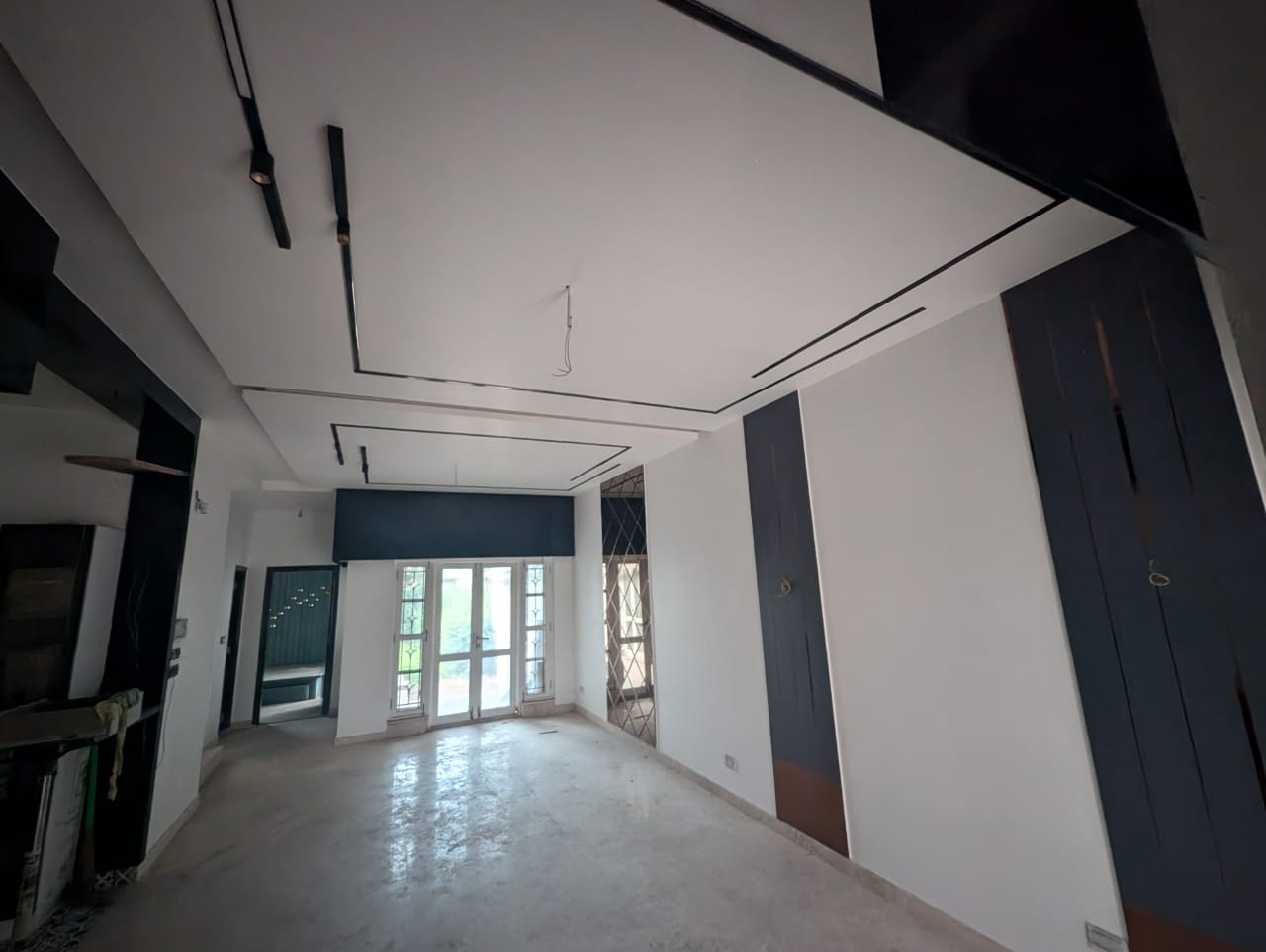 Luxury 5BHK Villa for Rent in Devanahalli - Image 8