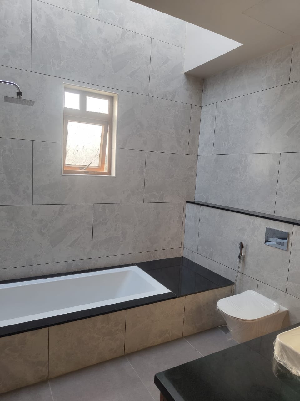 Surya Velencia Villa: Rajanakunte 4BHK Luxury - Image 4