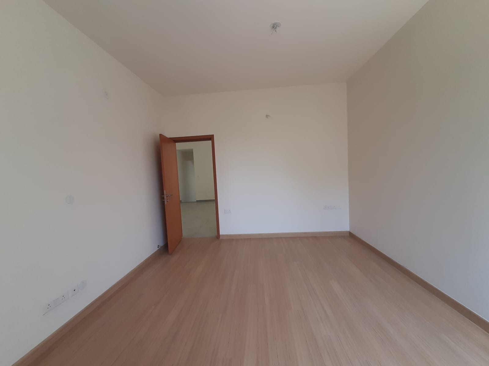 Luxury 5BHK Villa near Airport Road, Hasahalli - Image 9