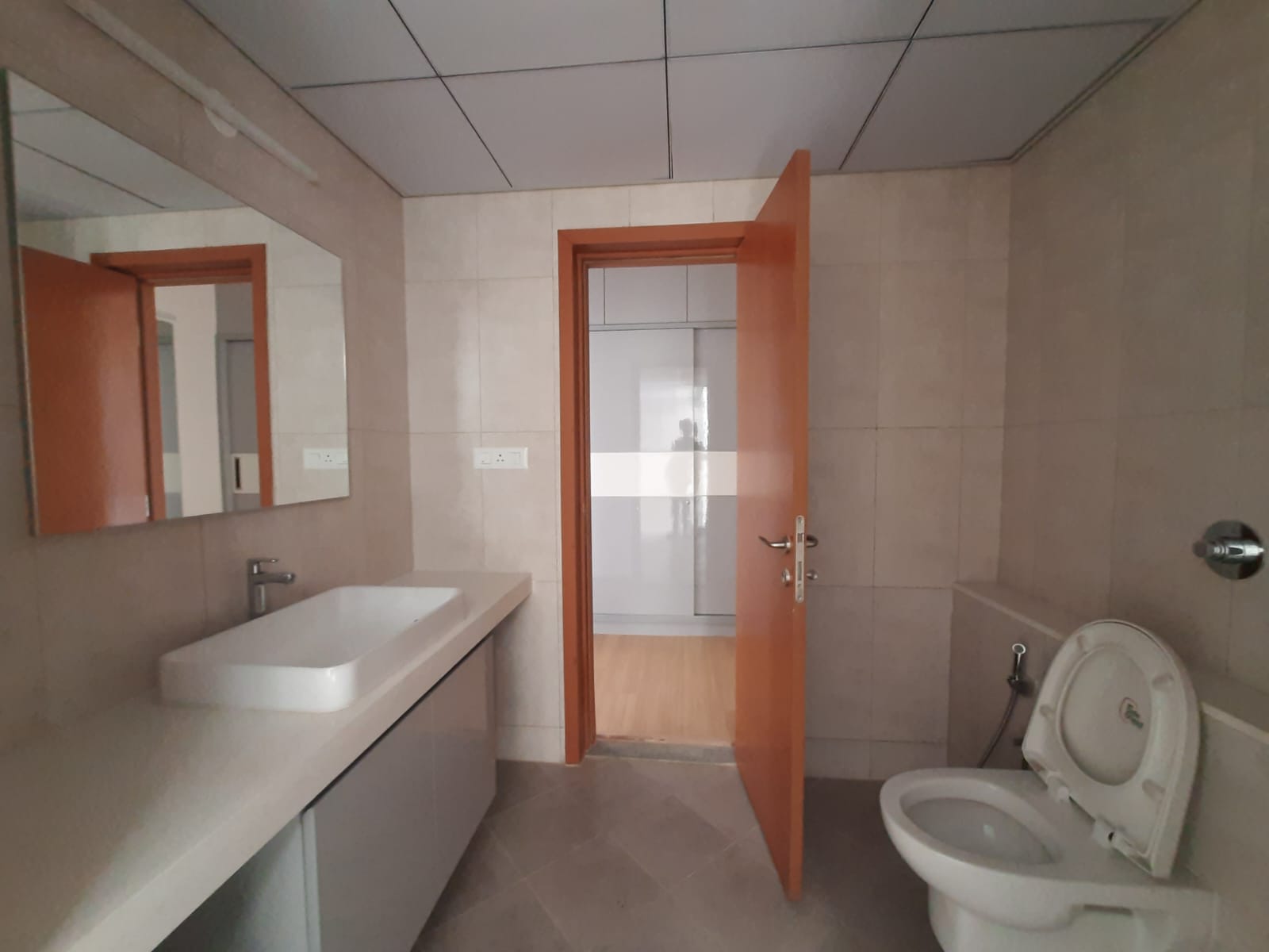 Luxury 5BHK Villa in Hosahalli, Airport Road - Image 2