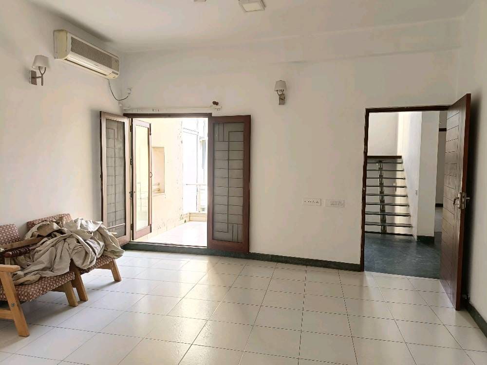 Anandnagar, 4BHK House, RT Nagar, Legacy Investment - Image 4