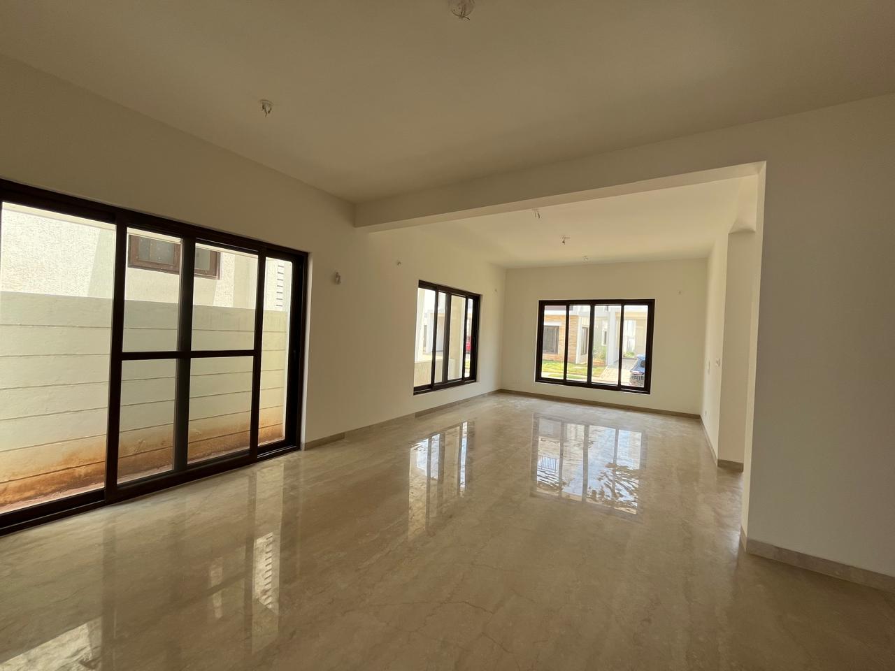 Luxury 3BHK Villa in Vidyanagar, Airport Road - Image 9